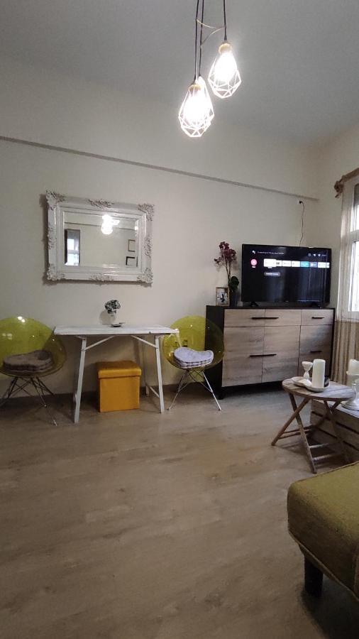 Athens Living Room Екстериор снимка