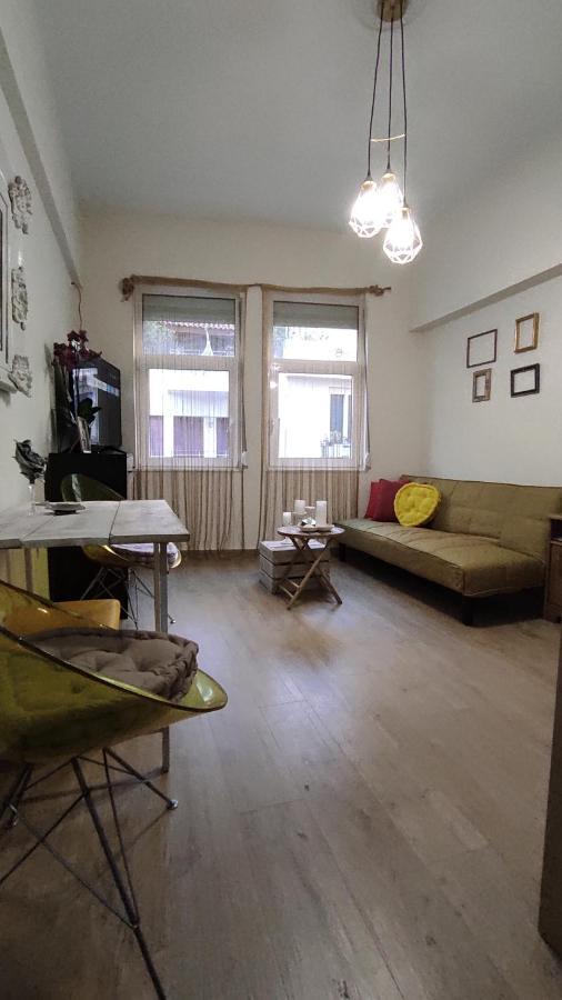 Athens Living Room Екстериор снимка
