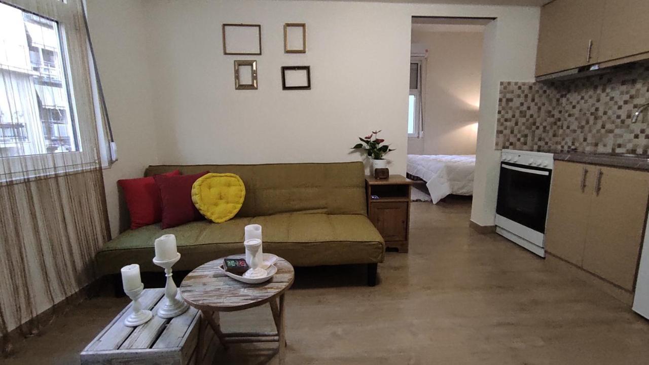 Athens Living Room Екстериор снимка